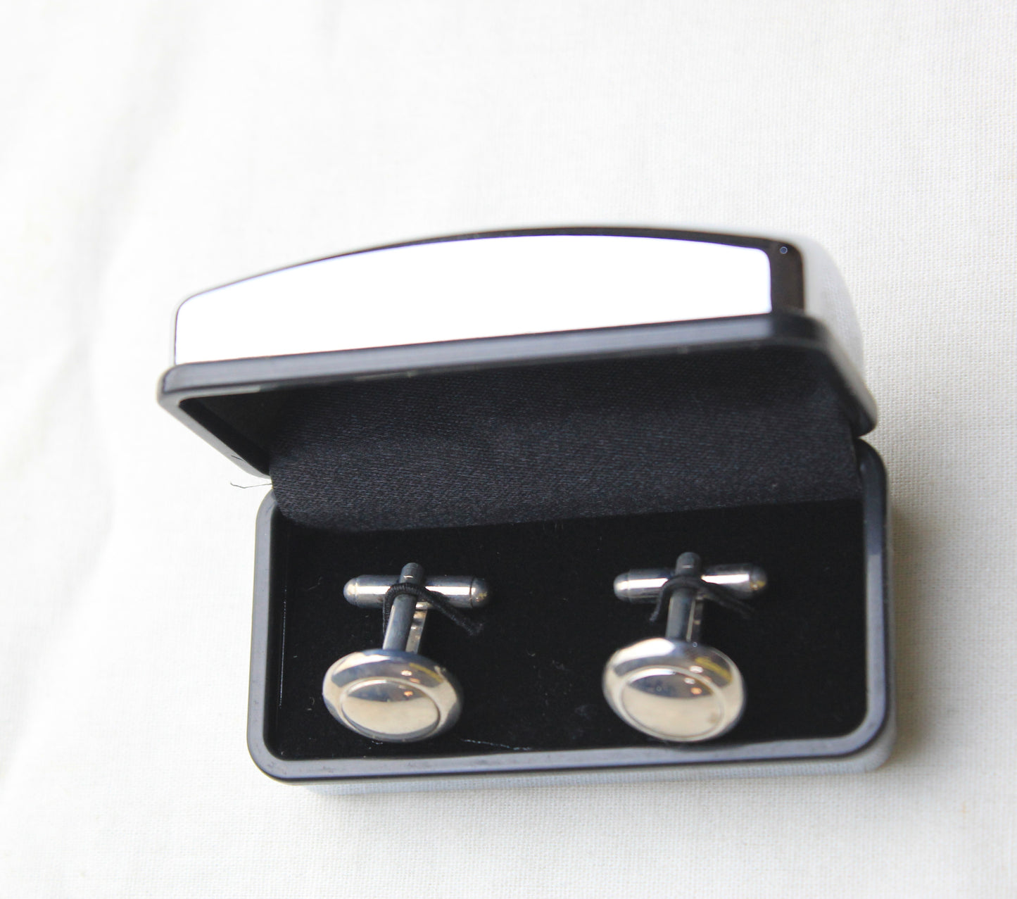 cufflinks