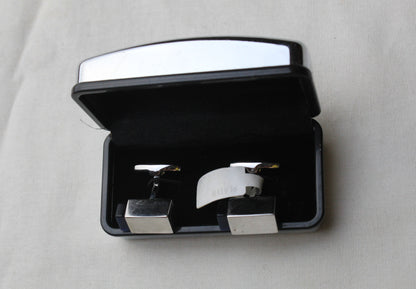 cufflinks