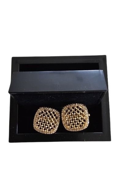 Gold Textured Square Cufflinks